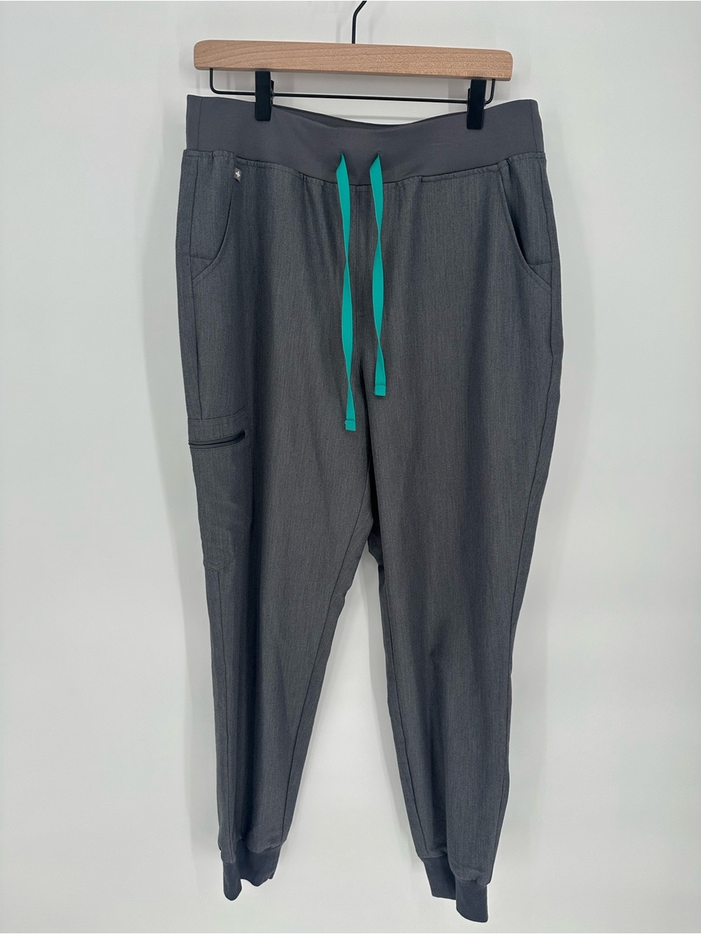 FIGS Technical Pants Womens Large Gray Jogger Scrub Drawstring Pockets Workwear